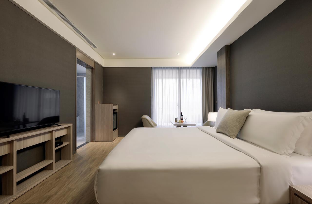 Cuncyue Hot Spring Resort 뤄동 외부 사진 Deluxe Room