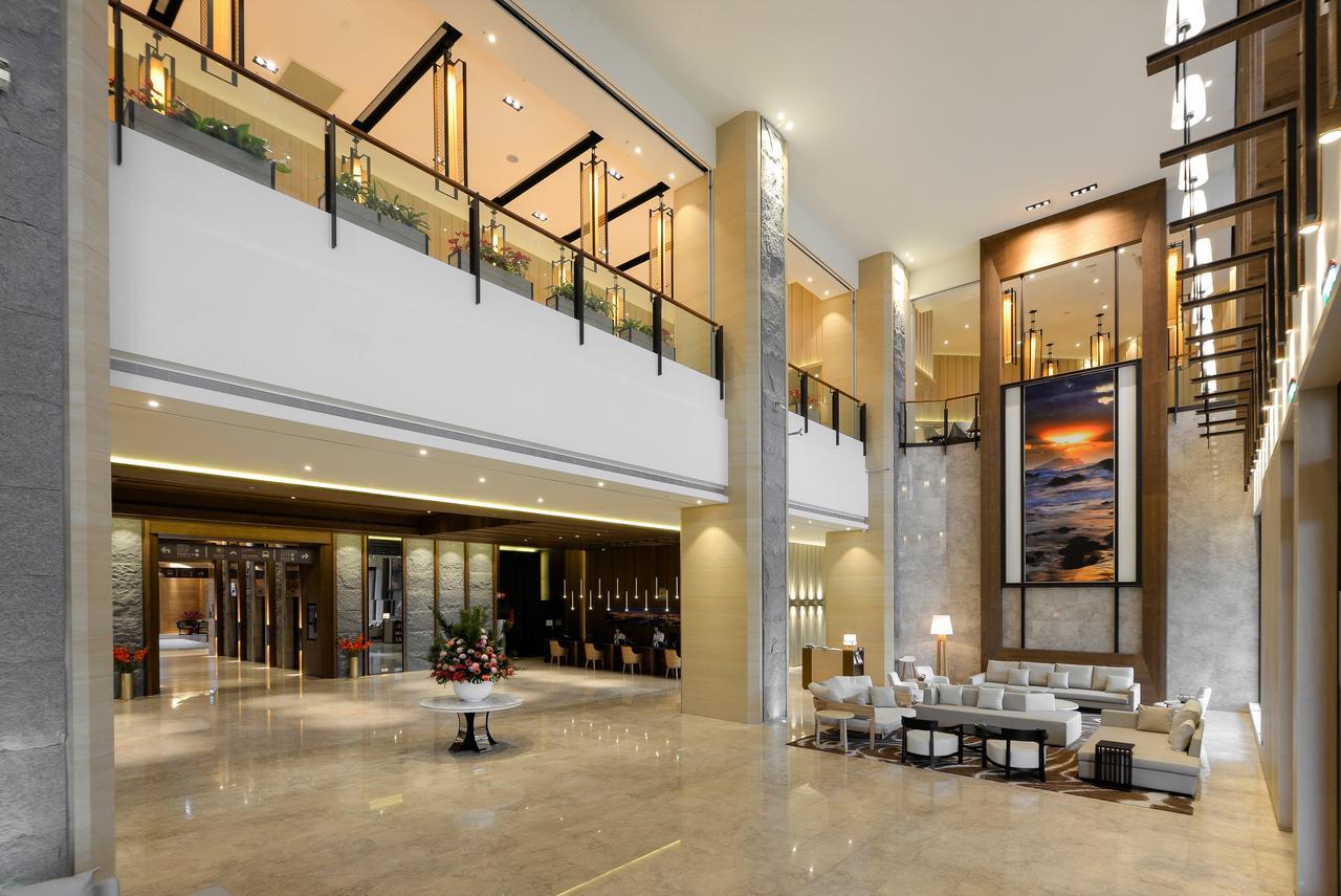 Cuncyue Hot Spring Resort 뤄동 외부 사진 Lobby